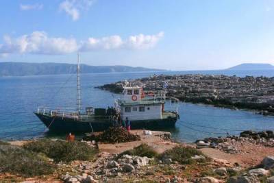 Εκπαιδευτικές βολές στο Πεδίο Βολής Σχίζας