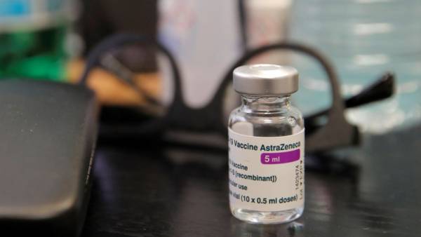 Πέντε πράγματα που πρέπει να ξέρουμε για το εμβόλιο των AstraZeneca/Οξφόρδης