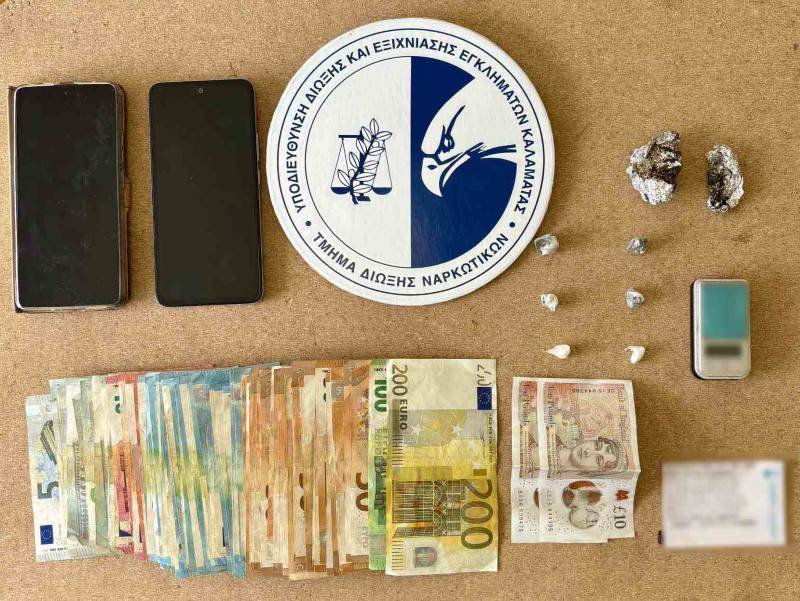 Πατέρας και γιος Ρομά διακινούσαν ηρωίνη και κοκαΐνη - Συνελήφθησαν σε καταυλισμό στην Ανθούσα