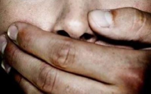 Κάθειρξη 14 ετών σε Πακιστανό για βιασμό