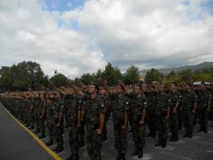 Ορκίστηκαν 415 οπλίτες στο 9ο Σύνταγμα Πεζικού στην Καλαμάτα (φωτογραφίες)