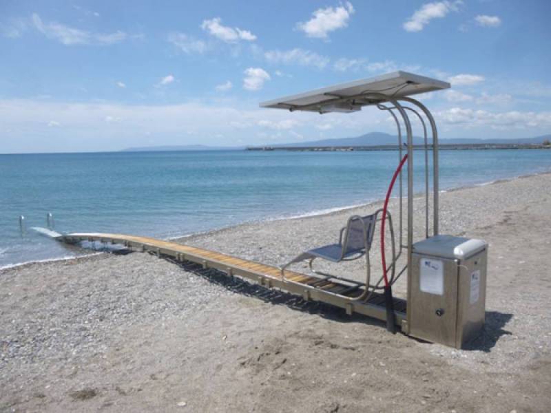 Τέσσερα νέα σημεία για ΑμεΑ σε παραλίες της Καλαμάτας