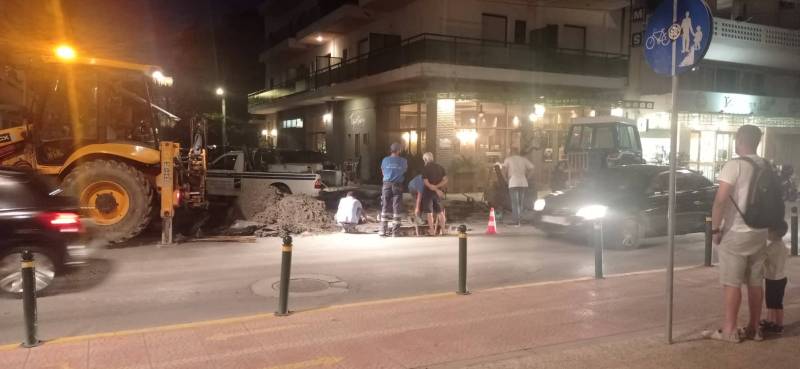 Καλαμάτα: Πρόβλημα με την υδροδότηση στην Παραλία λόγω σπασμένου αγωγού!