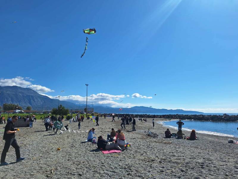 Πλήθος κόσμου στην Καλαμάτα το τριήμερο των Αποκριών - Πετυχημένες εκδηλώσεις την Καθαρά Δευτέρα