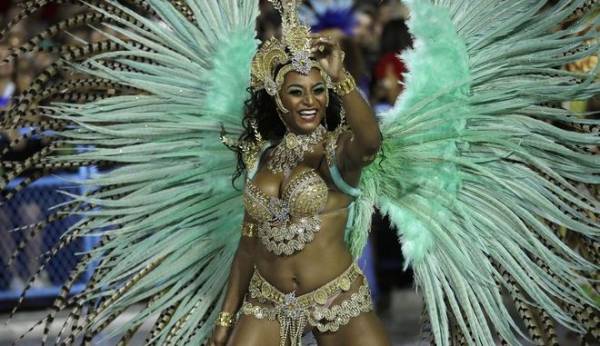 Βραζιλία: Απαγορεύτηκαν οι υπαίθριες εκδηλώσεις στο Ρίο, εν όψει του Καρναβαλιού