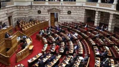 Βουλή: Ψηφίζεται το νομοσχέδιο για το «Νέο πλαίσιο μέτρων στεγαστικής αρωγής και λοιπών ενισχύσεων μετά από φυσικές καταστροφές»