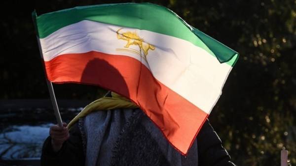 Ιράν: ΟΙ ΗΠΑ θα υποστούν τις συνέπειες «τη σωστή ώρα και στον σωστό τόπο»