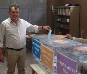 Στο Αβραμιού ψήφισε ο υποψήφιος δήμαρχος Μεσσήνης Γιώργος Τσώνης