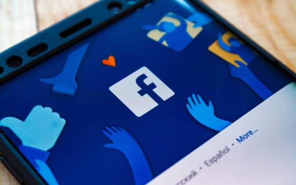 Το Facebook θα χρησιμοποιεί την τεχνητή νοημοσύνη για να σέβεται περισσότερο τους νεκρούς χρήστες του