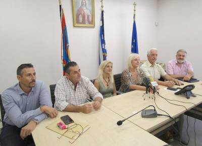 Καλαματιανός χορός για ρεκόρ Γκίνες στο λιμάνι της Καλαμάτας