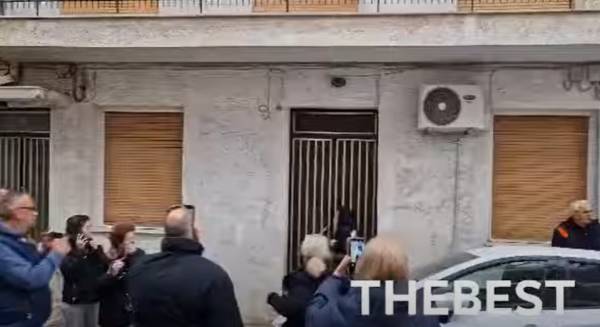 Πάτρα: Ένταση έξω από το σπίτι της Ρούλας Πισπιρίγκου - Έχει συγκεντρωθεί κόσμος (Βίντεο)