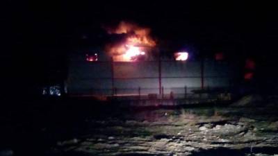 Πυρκαγιά σε εγκαταστάσεις εταιρείας τροφίμων στη ΒΙ.ΠΕ. Καλαμάτας (βίντεο-φωτογραφίες)
