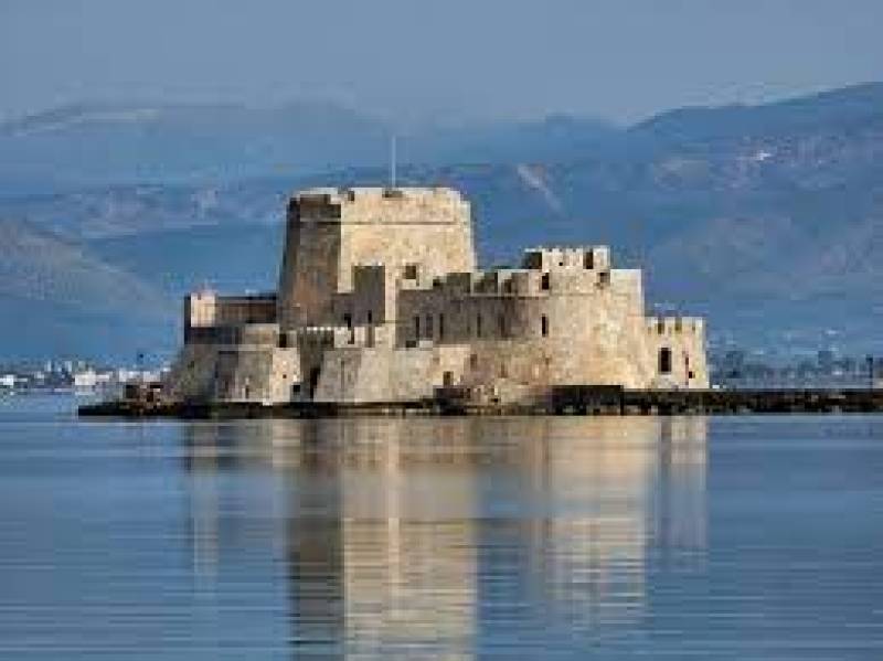 Εγκαινιάστηκε το έργο "Το Φρούριο Μπούρτζι στο Ναύπλιο - Αποκατάσταση και επανάχρηση" από την υπουργό Πολιτισμού, Λ. Μενδώνη