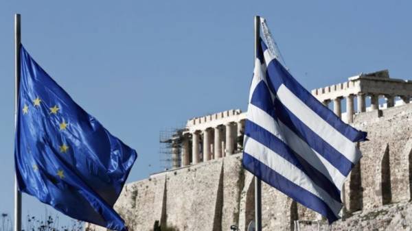 Θετικό πρόσημο για την ελληνική οικονομία - Ποιες είναι οι προβλέψεις των διεθνών οίκων πιστοληπτικής αξιολόγησης