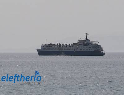 Καλαμάτα: Σε εξέλιξη ο τροφοανεφοδιασμός του πλοίου "Elbeik" - Μεταφέρει βοοειδή, ύποπτα για καταρροϊκό πυρετό (βίντεο-φωτογραφίες)