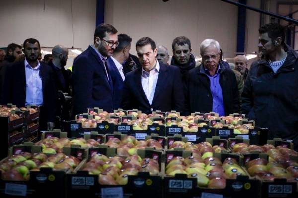 Τρίπολη: Την εταιρεία παραγωγής φρέσκων χυμών μήλου και ροδιού &quot;Arcafroz&quot; επισκέφθηκε ο πρωθυπουργός Αλ. Τσίπρας