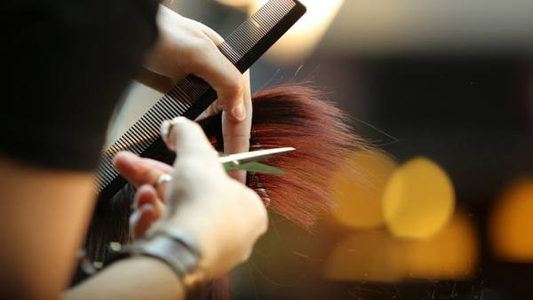 Τι ισχύει με το Δημοτικό Κομμωτήριο Καλαμάτας