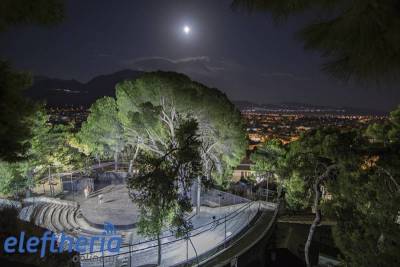 Πανσέληνος στα Κάστρα της Μεσσηνίας