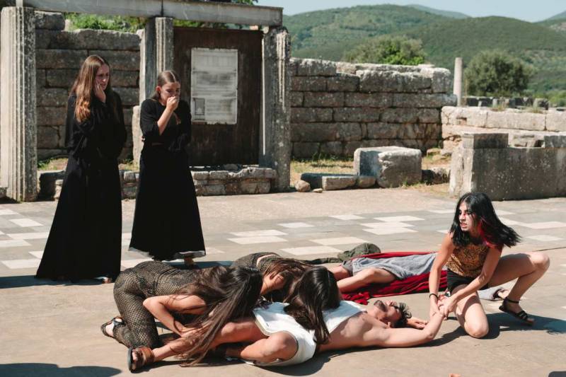 13ο Διεθνές Νεανικό Φεστιβάλ Αρχαίου Δράματος: «Χοηφόροι» του Αισχύλου χθες στην Αρχαία Μεσσήνη