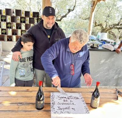 Εκοψαν πίτα στην Οινοποιία Ψαρούλη