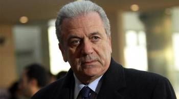 Συγχαρητήρια Αβραμόπουλου σε Τσίπρα