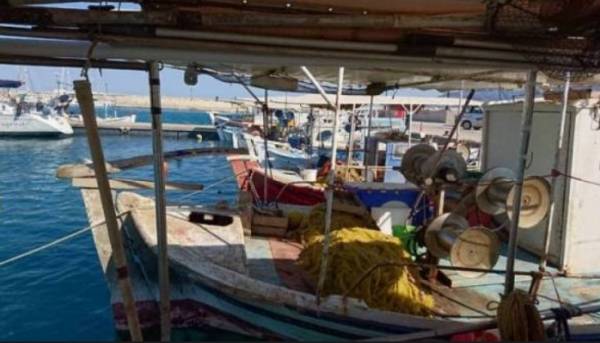 Δημοτικό Συμβούλιο Τριφυλίας: Να μην απομακρυνθούν τα σκάφη από το λιμάνι του Μαράθου