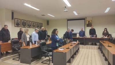 Δημοτικό Συμβούλιο Τριφυλίας: Τίμησαν τον Ηλία Τσίγγανο