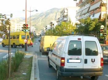 Νέες ρυθμίσεις στα φανάρια Κρήτης και Φιλελλήνων