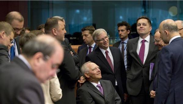 Χωρίς τον Γ. Βαρουφάκη η συνεδρίαση του Eurogroup - Απορρίφθηκε το αίτημα για παράταση