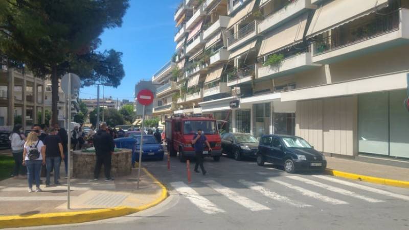Πυρκαγιά σε διαμέρισμα στο κέντρο της Καλαμάτας (βίντεο)