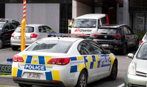 Νέα Ζηλανδία: Αστυνομικοί σκότωσαν άνδρα που επιτέθηκε και τραυμάτισε πελάτες μέσα σε εμπορικό κέντρο