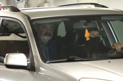 Στις φυλακές Δομοκού έφτασε ο Χρήστος Παππάς - Ζήτησε να μείνει με τον Γιάννη Λαγό