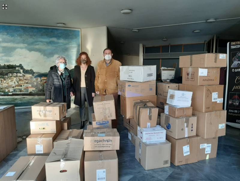300 πακέτα βοήθειας από την Καλαμάτα στην Ουκρανία