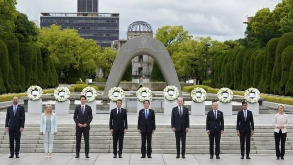 Στη Χιροσίμα ο Ζελένσκι για να συμμετάσχει στη σύνοδο κορυφής της G7