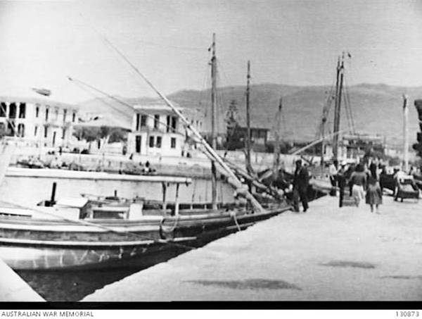 Το λιμάνι το 1945