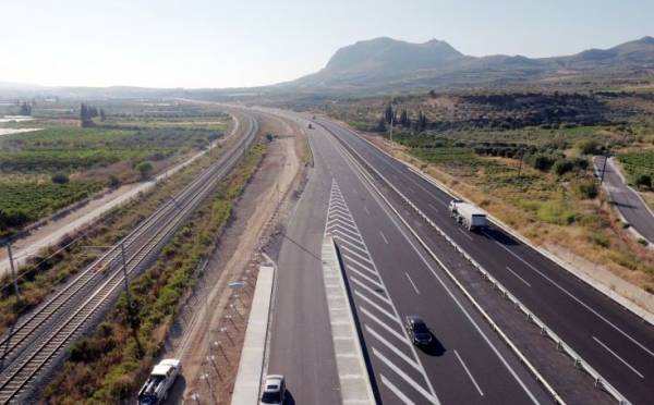 Οι νέες τιμές των διοδίων στον αυτοκινητόδρομο Πατρών-Αθηνών