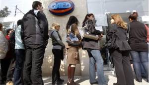 ΕΛΣΤΑΤ: Στο 25% υποχώρησε το ποσοστό ανεργίας τον Μάιο