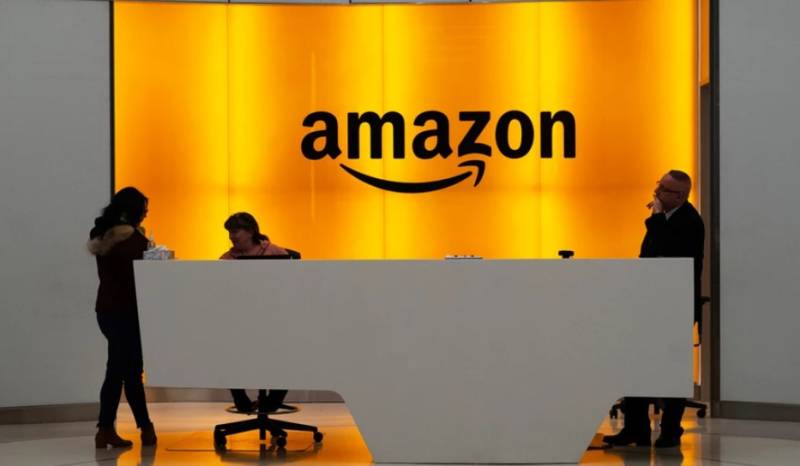 Βρετανία: Ο κορονοϊός «ευνόησε» την Amazon - 15.000 περισσότερες προσλήψεις το 2021