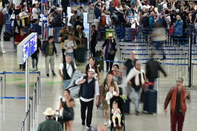 Στα 30,7 εκατομμύρια η δυναμική της επιβατικής κίνησης και αύξηση 7,6% κατά τη θερινή περίοδο