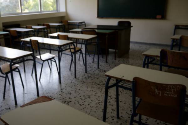 Ρόδος: Δάσκαλος κλείδωσε 9χρονο μαθητή στην τάξη και έφυγε