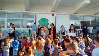 Αγιασμός στο 6ο Δημοτικό Καλαμάτας