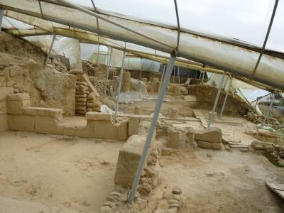 Aρχαία Θουρία: Ανθρωποι και μνημεία