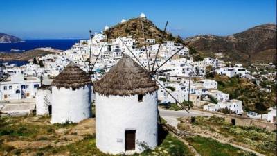 Ιος: Ένας από τους τελευταίους ελληνικούς «κρυμμένους θησαυρούς», σύμφωνα με το Travelbook της BILD
