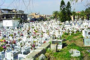 Εκταφή νεκρών αγνώστων συγγενών στο Νεκροταφείο Καλαμάτας