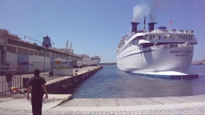 Βίντεο από τη άφιξη κρουαζιερόπλοιου στο λιμάνι της Καλαμάτας