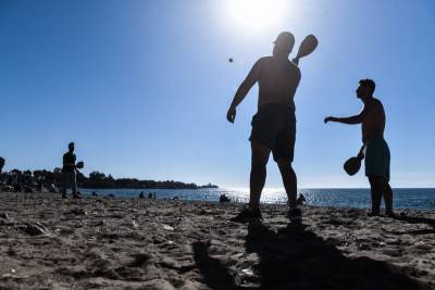 Καιρός - Σαββατοκύριακο: Μέχρι 12 βαθμούς ανεβαίνει η θερμοκρασία