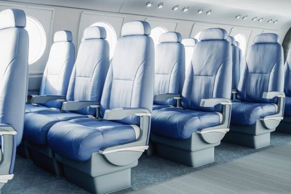 Ποιες αεροπορικές παραδέχτηκαν ότι έχουν κρυφές κάμερες στα καθίσματα