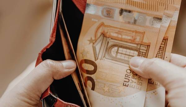 ΔΥΠΑ: Μέχρι αύριο ανοιχτή η πλατφόρμα για τα 250 ευρώ σε μη επιδοτούμενους μακροχρόνια ανέργους