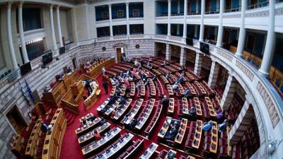 Βουλή: Ερώτηση 42 βουλευτών ΣΥΡΙΖΑ με την οποία ζητούν πλαφόν στην αύξηση του μισθώματος στη φοιτητική στέγη