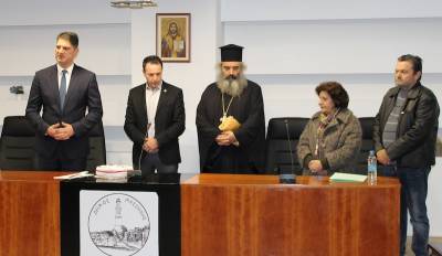 Ευχές και βασιλόπιτα στο Δημοτικό Συμβούλιο Μεσσήνης